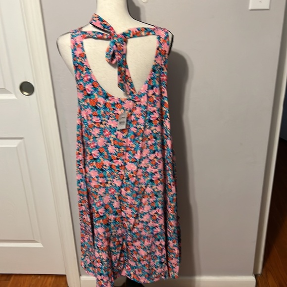 Gorgeous Summer Dress From Loft - Picture 8 of 12